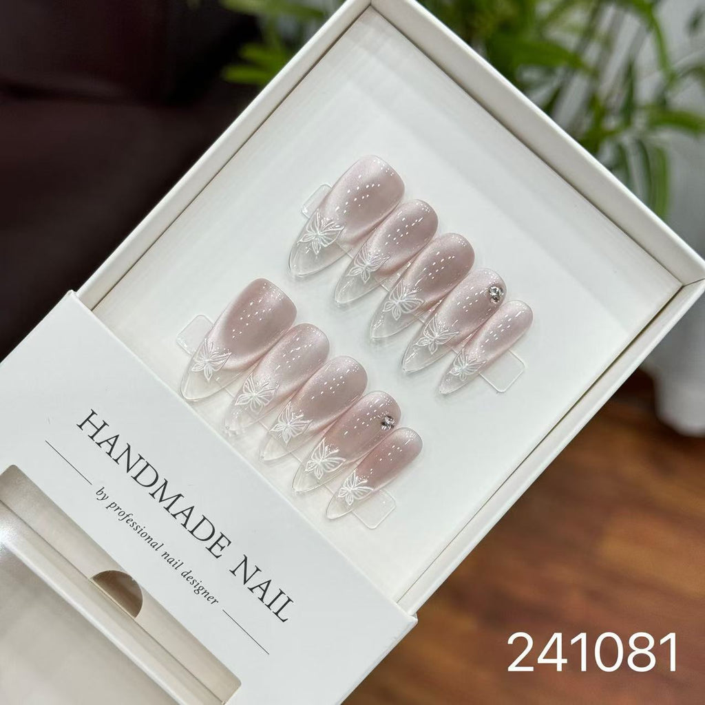 Handmade Long False Nails with a High-End Look, Enhancing Skin Tone, Popular Cat-Eye Style, Luxurious Manicure